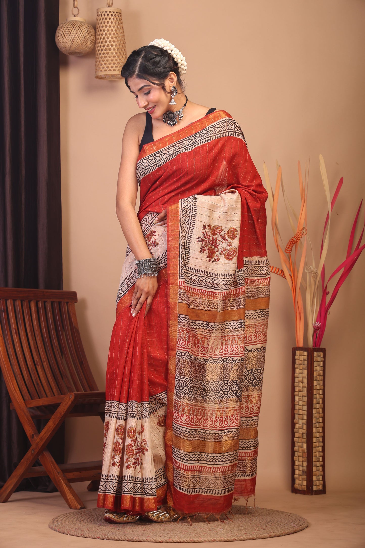 Anuttara Bhagalpuri Red & Beige Cotton Silk Floral Saree with Unstitched Blouse_AFS1153-FS