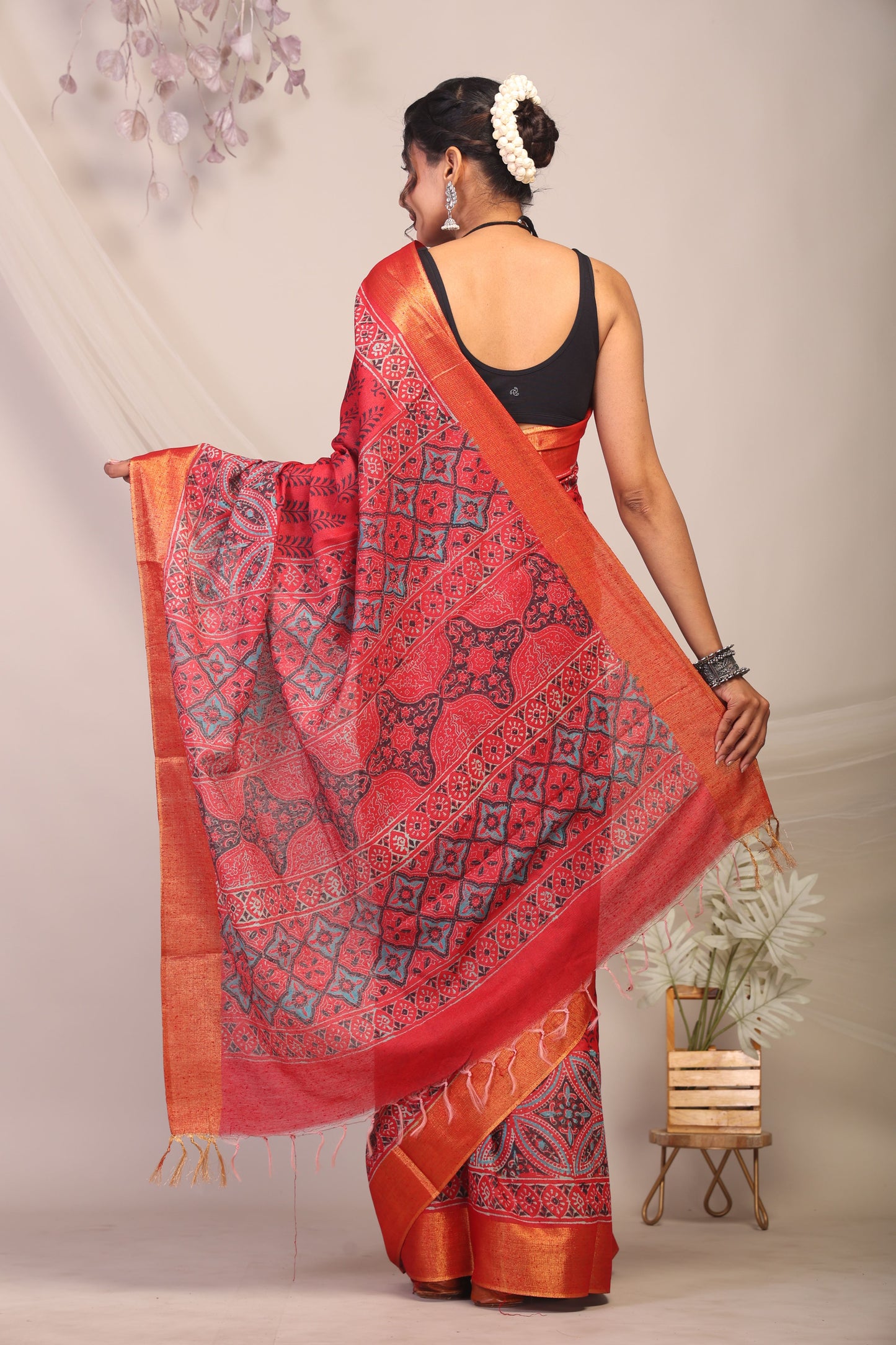 Anuttara Bhagalpuri Red Cotton Silk Floral/Ajrakh Saree with Unstitched Blouse_AFS1167-FS