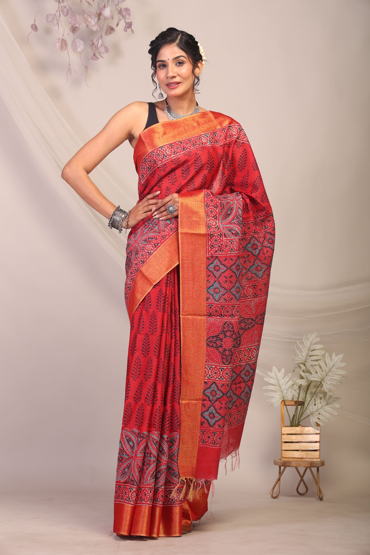 Anuttara Bhagalpuri Red Cotton Silk Floral/Ajrakh Saree with Unstitched Blouse_AFS1167-FS