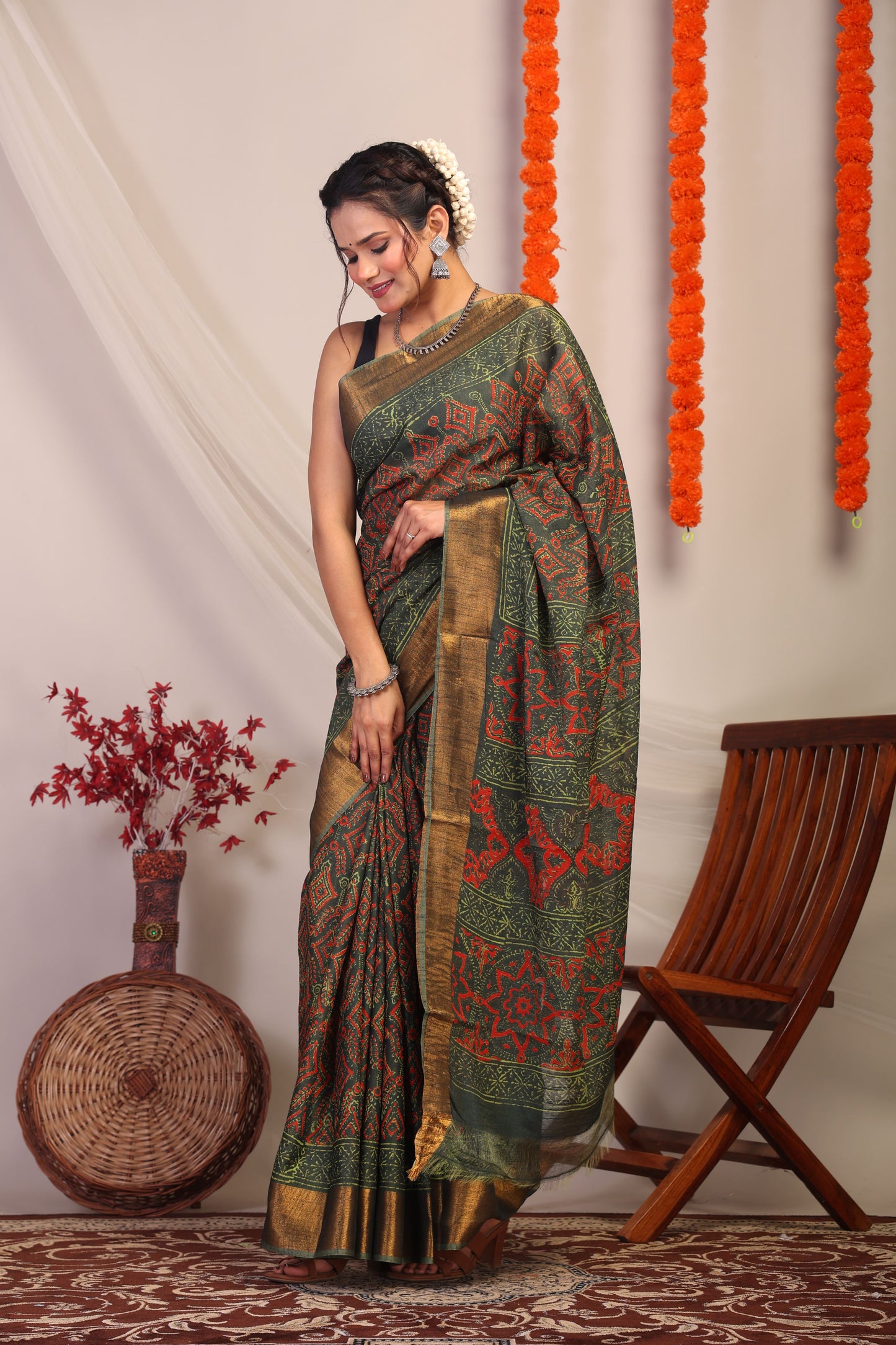 Anuttara Bhagalpuri Green Cotton Silk Tribal Saree with Unstitched Blouse_AFS1174-FS