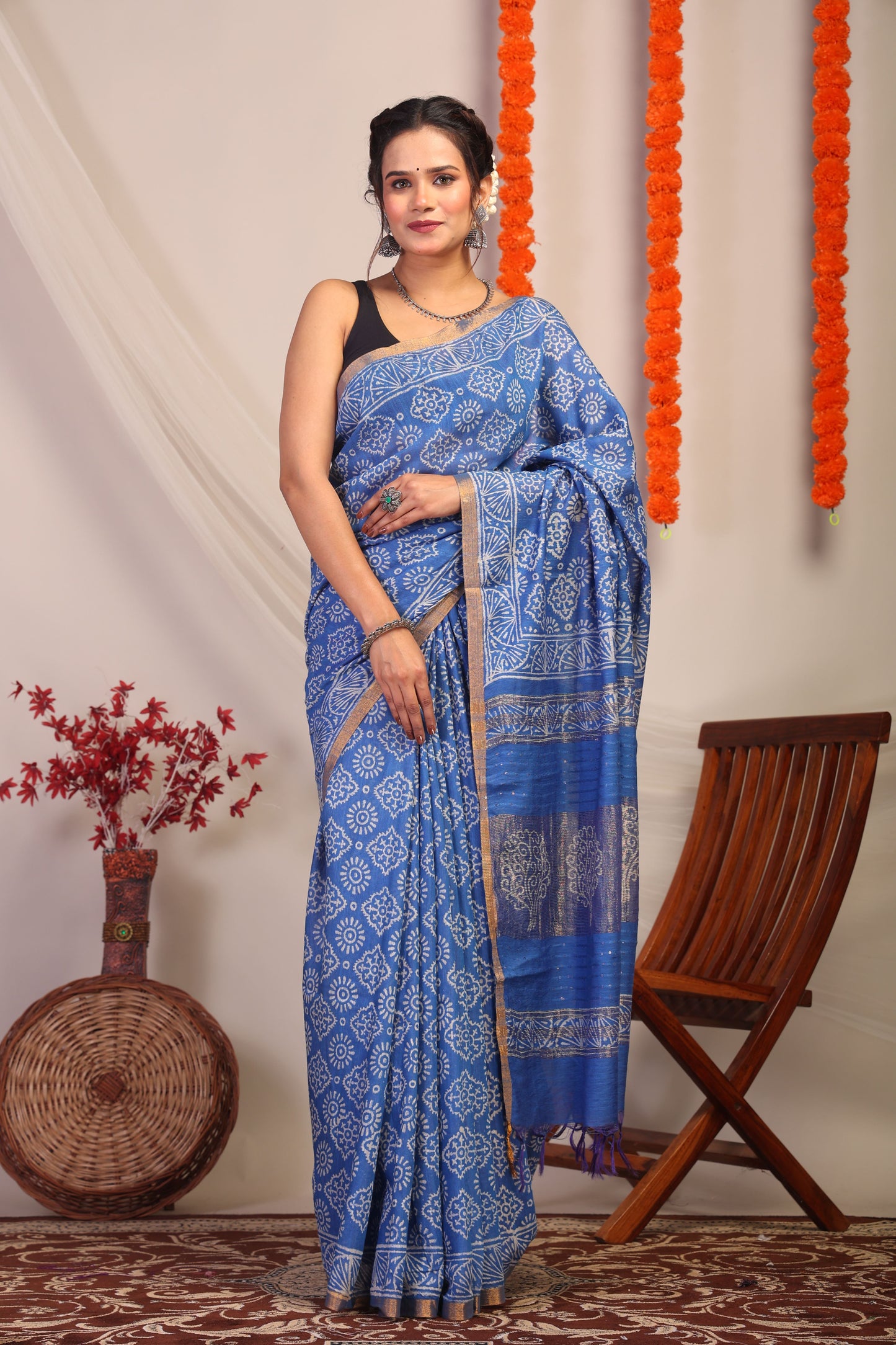 Anuttara Bhagalpuri Blue Cotton Silk Floral Saree with Unstitched Blouse_AFS1186-FS