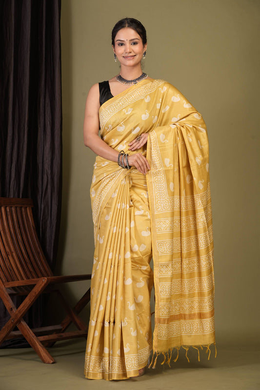 Anuttara Bhagalpuri Mustard Cotton Silk Animal (Duck Print) Saree with Unstitched Blouse_AFS1374-FS