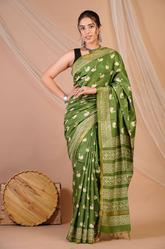 Anuttara Bhagalpuri Dark Green Cotton Silk Animal (Duck Print) Saree with Unstitched Blouse_AFS1376-FS