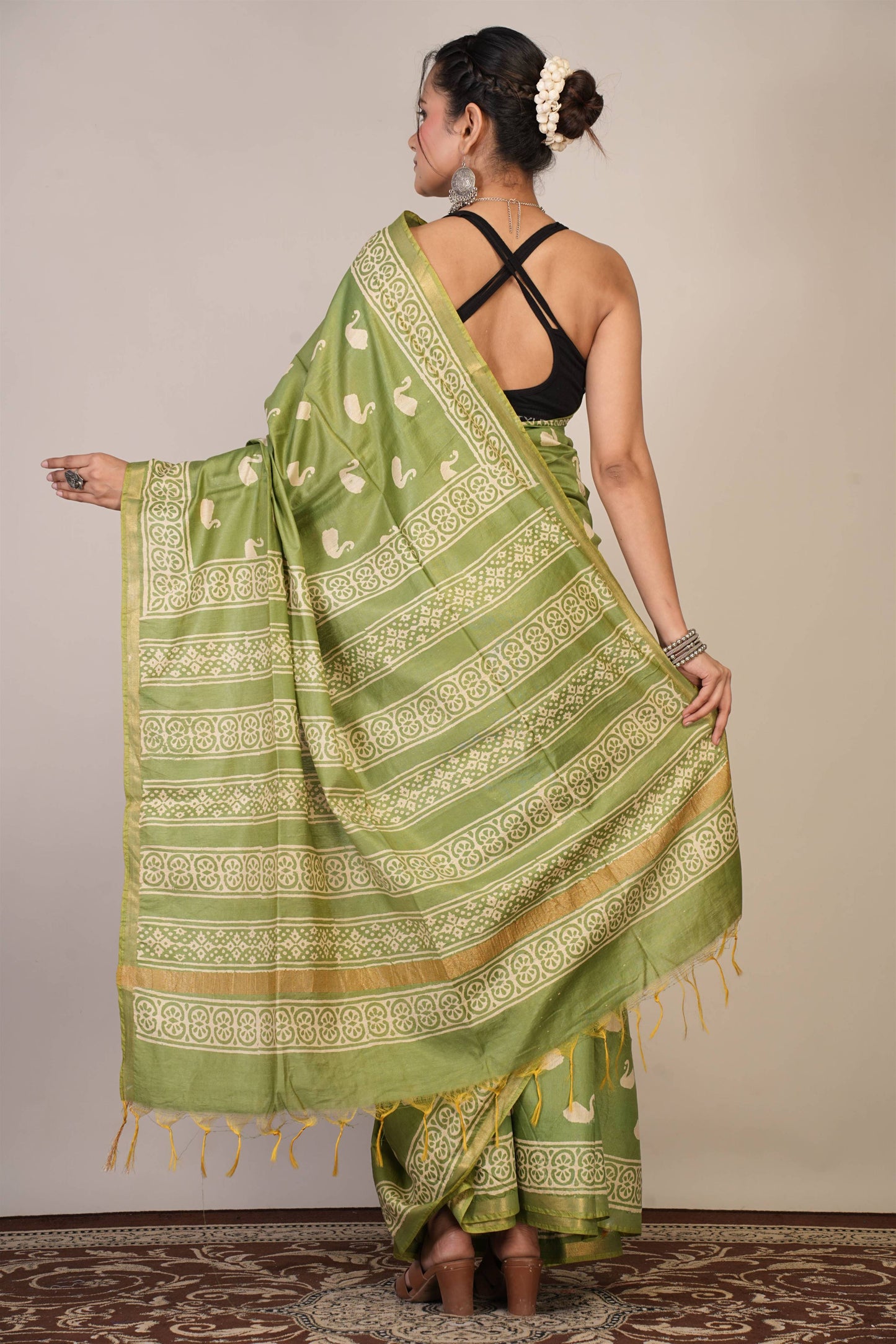 Anuttara Bhagalpuri Light Green Cotton Silk Animal (Duck Print) Saree with Unstitched Blouse_AFS1377-FS