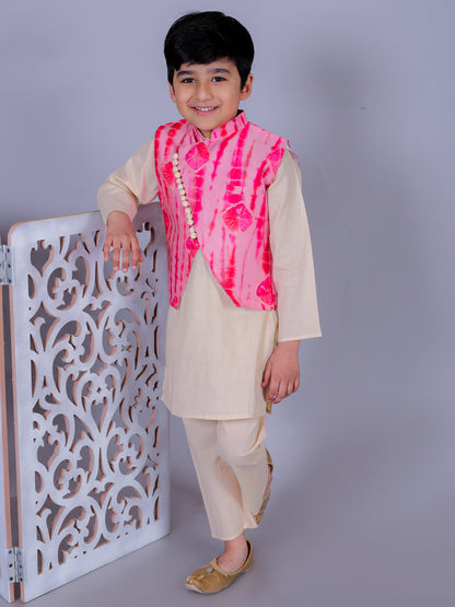 Anuttara Cream Cotton Blend Straight Kurta Waistcoat & Pyjama Set_FJB1013
