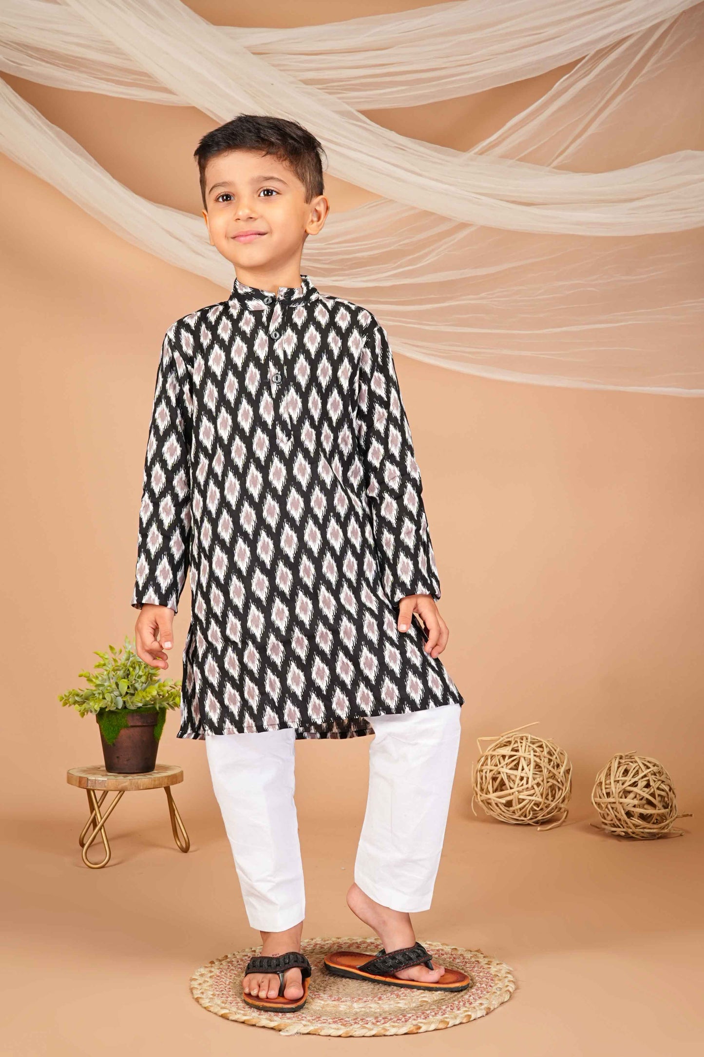 FabJunior Multicolor Pure Cotton Straight Kurta & Pyjama Set_FJB1048