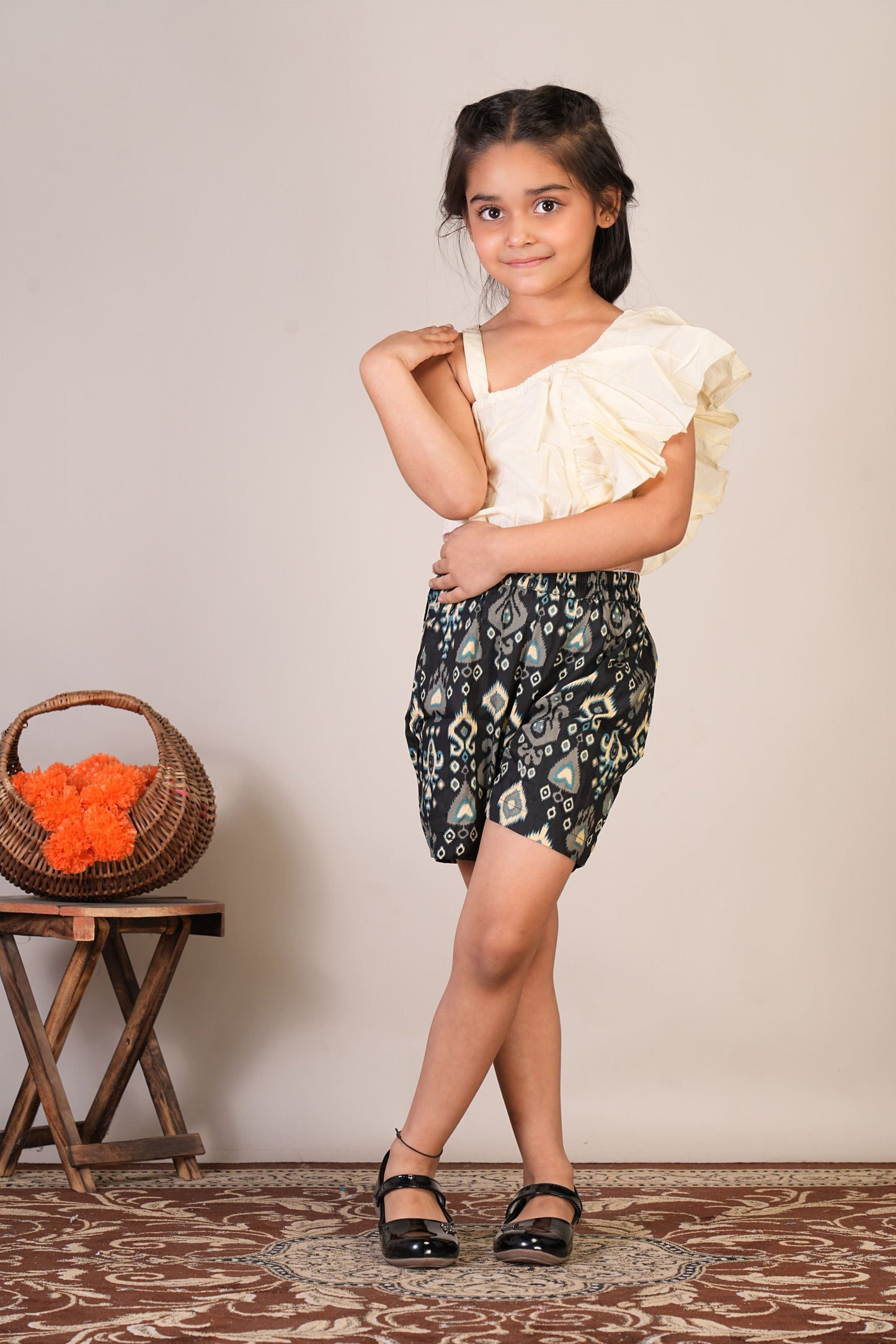 Anuttara Off White Pure Cotton Straight Crop Top & Short Pant_FJG1071